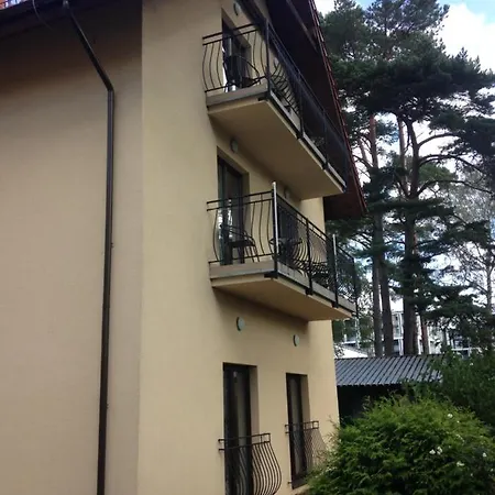 Dolce לינה וארוחת בוקר