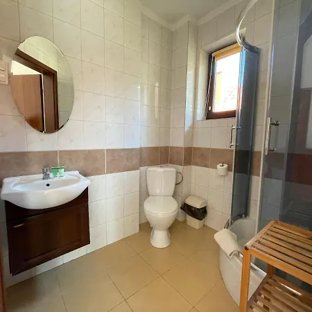 לינה וארוחת בוקר Dolce